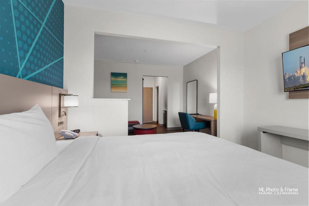 Comfort Suites Ларедо Экстерьер фото