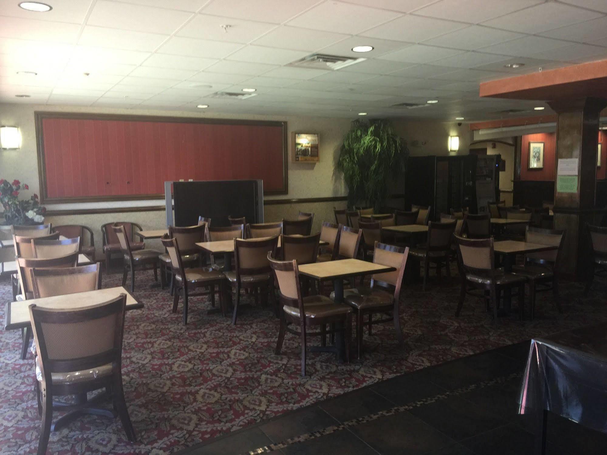 Comfort Suites Ларедо Экстерьер фото